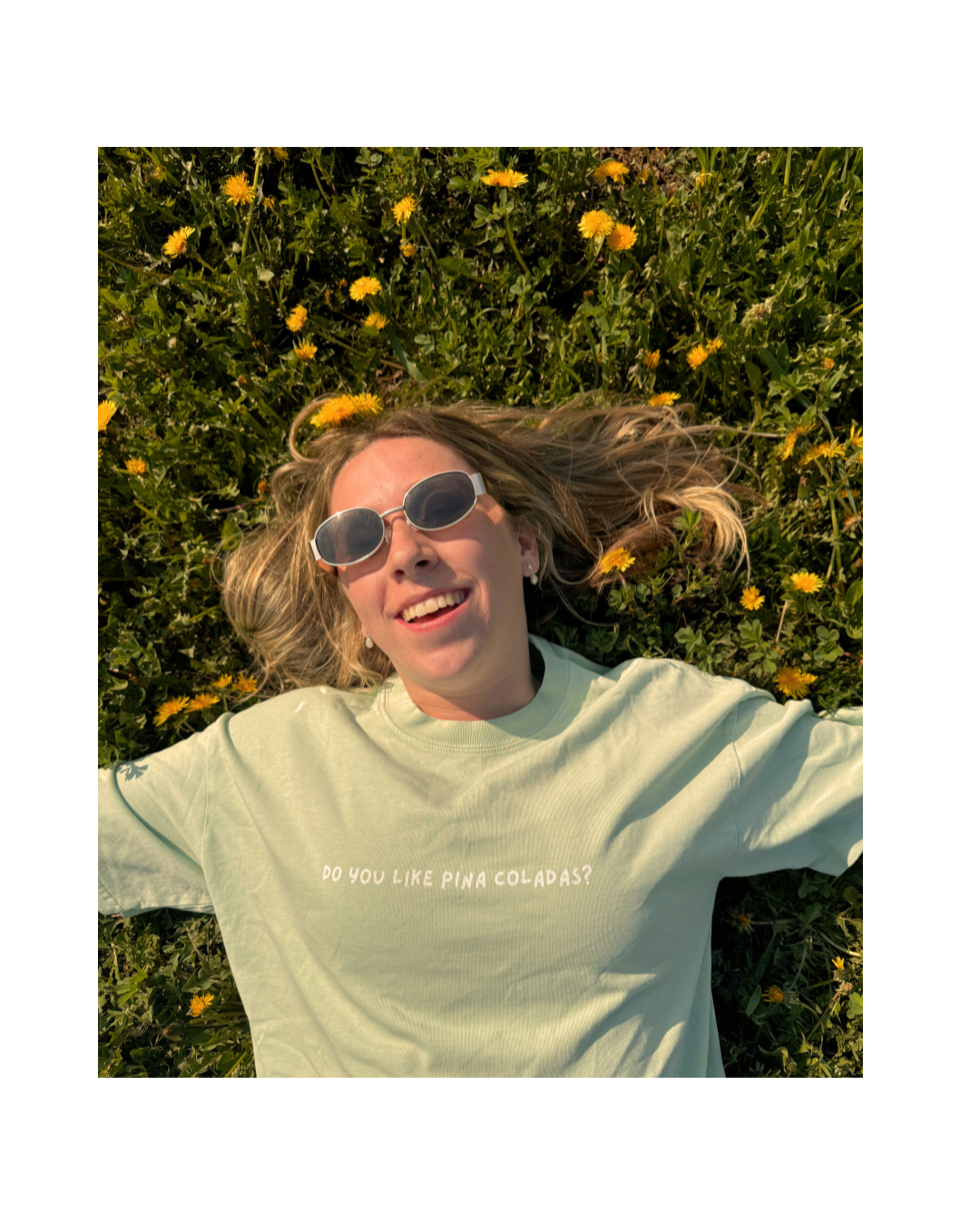 PINA COLADAS TEE